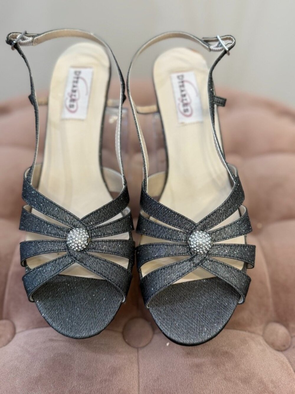 Dyeables Fiona Dress Heels Pewter Glitter Metallic Sandals Size 8.5